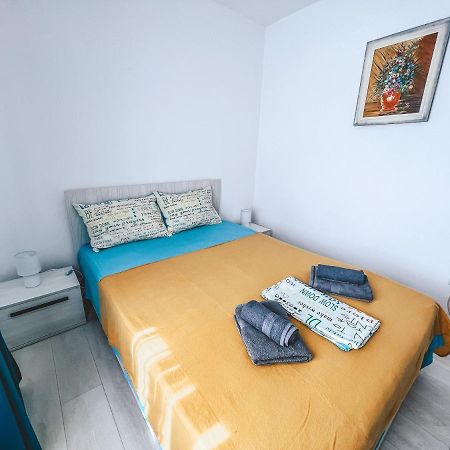 Apartament Zarnesti „Saturn” Exterior photo